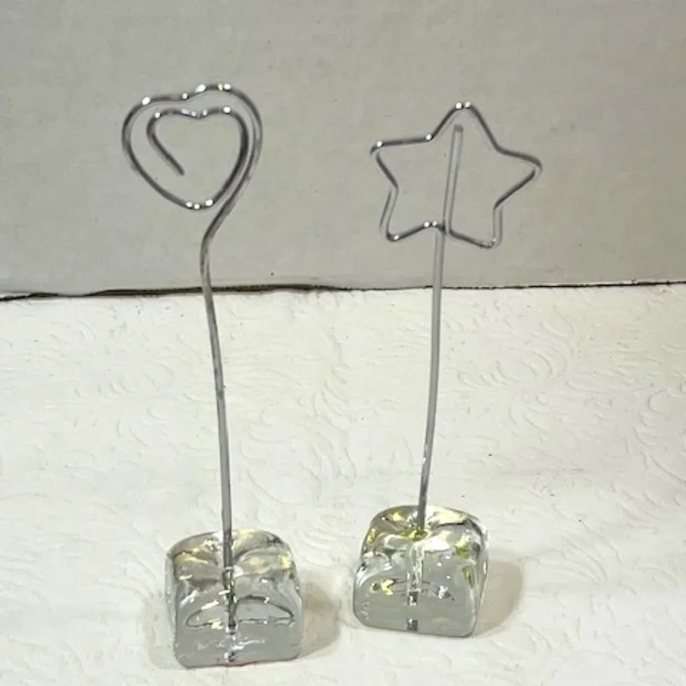 TWO(2) Wired Stands: Hearts/Star Photo Holder Desk Display Postcard Glass Stand